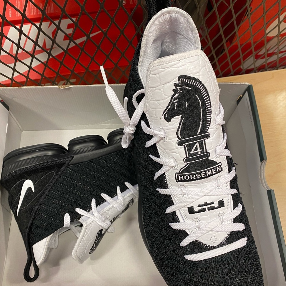 Lebron XVI